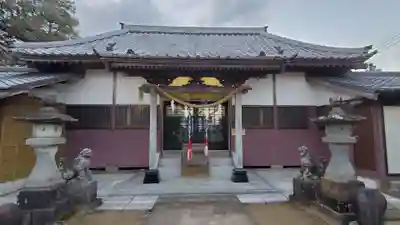 皇産靈神社の本殿・本堂