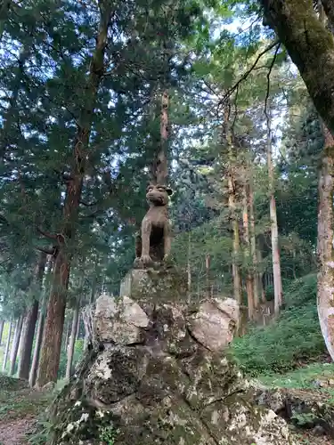 城峯神社の狛犬