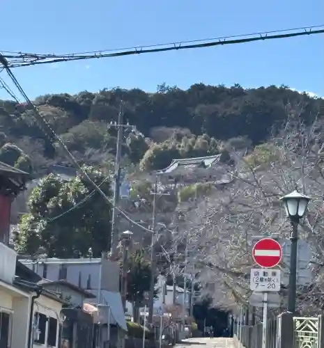 園城寺（三井寺）の{uncategorized: "未分類", other: "その他", undefined: "問題あり", building: "その他建物", grave: "お墓", sacred_gate: "鳥居", guardian: "狛犬", statue: "像", buddha: "仏像", history: "歴史", nature: "自然", garden: "庭園", animal: "動物", pagoda: "塔", temizu: "手水舎", mountain_gate: "山門・神門", sanctuary: "本殿・本堂", subordinate: "末社・摂社", art: "芸術", scenery: "景色", jizo: "地蔵", ema: "絵馬", goshuin: "御朱印", omikuji: "おみくじ", items: "授与品その他", amulet: "お守り", goshuincho: "御朱印帳", eats: "食事", festival: "お祭り", votive_dance: "神楽", shichigosan: "七五三参", wedding: "結婚式", experience: "体験その他", initially: "初詣", around: "周辺", anti_infection: "感染症対策"}