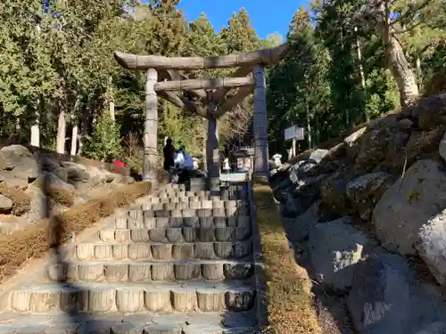 不二阿祖山太神宮の鳥居