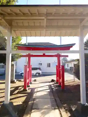 羽黒神社の{uncategorized: "未分類", other: "その他", undefined: "問題あり", building: "その他建物", grave: "お墓", sacred_gate: "鳥居", guardian: "狛犬", statue: "像", buddha: "仏像", history: "歴史", nature: "自然", garden: "庭園", animal: "動物", pagoda: "塔", temizu: "手水舎", mountain_gate: "山門・神門", sanctuary: "本殿・本堂", subordinate: "末社・摂社", art: "芸術", scenery: "景色", jizo: "地蔵", ema: "絵馬", goshuin: "御朱印", omikuji: "おみくじ", items: "授与品その他", amulet: "お守り", goshuincho: "御朱印帳", eats: "食事", festival: "お祭り", votive_dance: "神楽", shichigosan: "七五三参", wedding: "結婚式", experience: "体験その他", initially: "初詣", around: "周辺", anti_infection: "感染症対策"}