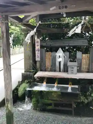 阿蘇神社の手水舎