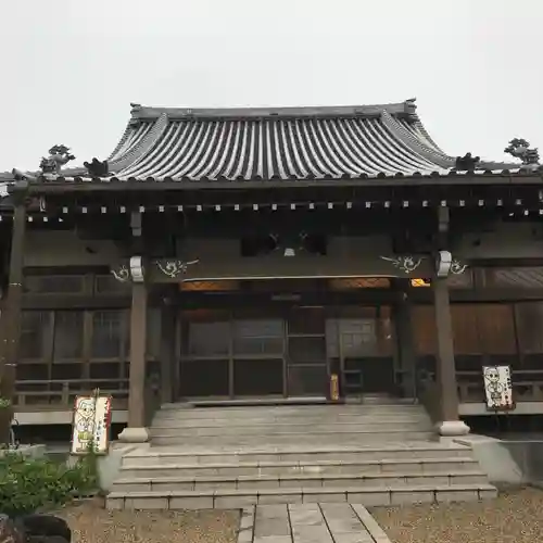 雲居寺の本殿・本堂