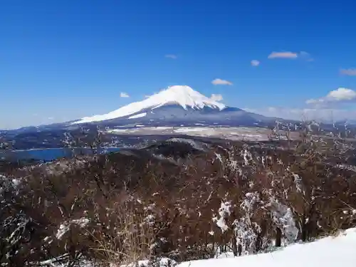 石割神社の景色