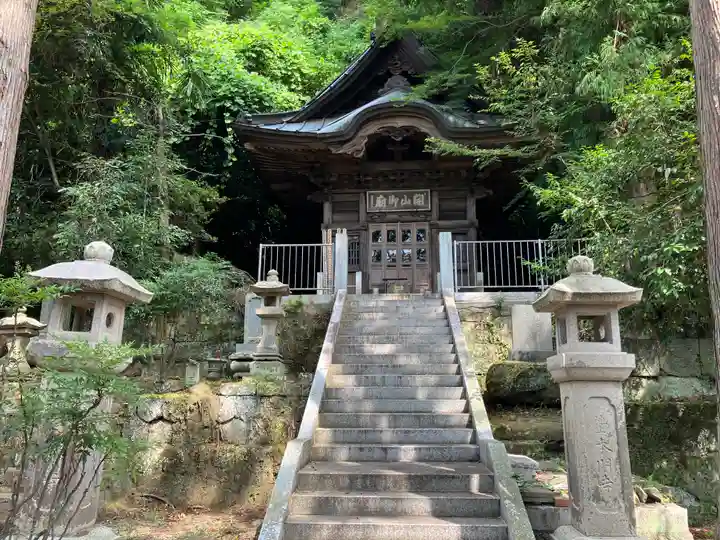 本遠寺(山梨県)
