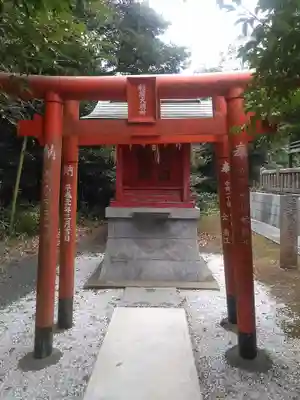 荘八幡神社の鳥居