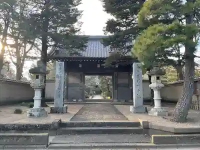 中院の山門・神門