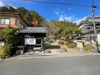 清水鼻地蔵堂(滋賀県)