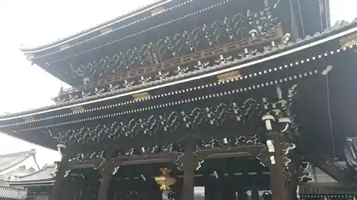 東本願寺（真宗本廟）の山門・神門