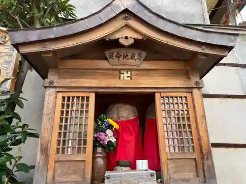 延命地蔵尊の地蔵