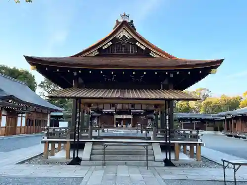 城南宮の本殿・本堂