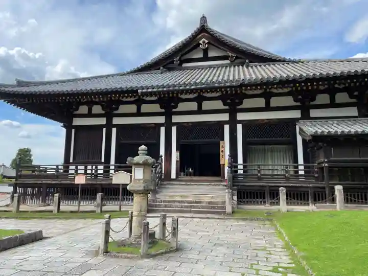 東大寺 法華堂(三月堂)(奈良県)