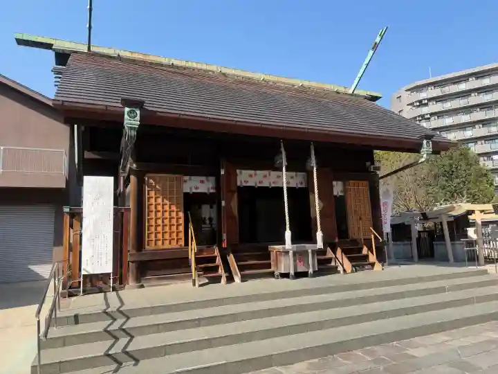 鶴見神社の{uncategorized: "未分類", other: "その他", undefined: "問題あり", building: "その他建物", grave: "お墓", sacred_gate: "鳥居", guardian: "狛犬", statue: "像", buddha: "仏像", history: "歴史", nature: "自然", garden: "庭園", animal: "動物", pagoda: "塔", temizu: "手水舎", mountain_gate: "山門・神門", sanctuary: "本殿・本堂", subordinate: "末社・摂社", art: "芸術", scenery: "景色", jizo: "地蔵", ema: "絵馬", goshuin: "御朱印", omikuji: "おみくじ", items: "授与品その他", amulet: "お守り", goshuincho: "御朱印帳", eats: "食事", festival: "お祭り", votive_dance: "神楽", shichigosan: "七五三参", wedding: "結婚式", experience: "体験その他", initially: "初詣", around: "周辺", anti_infection: "感染症対策"}