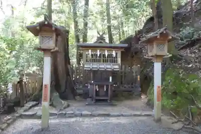 大神神社の末社・摂社