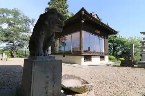 長屋神社の建物その他