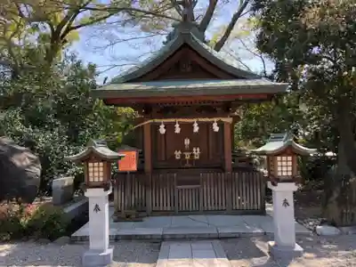 伊豫豆比古命神社の末社・摂社