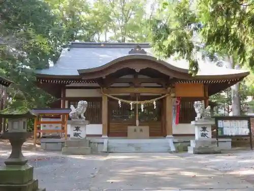諏訪神社の本殿・本堂