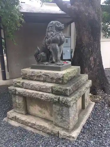 鳩森八幡神社の狛犬