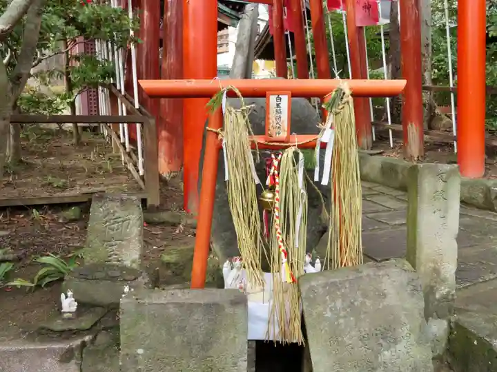 安積國造神社の末社・摂社