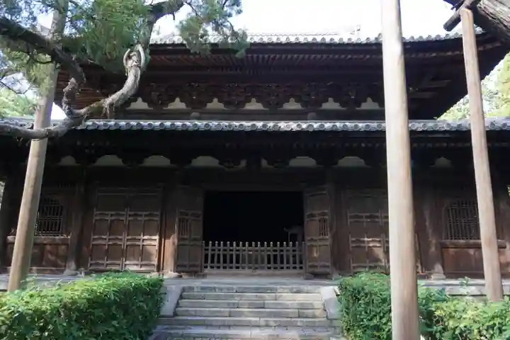 大徳寺の本殿・本堂