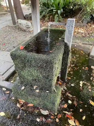 調神社の手水舎