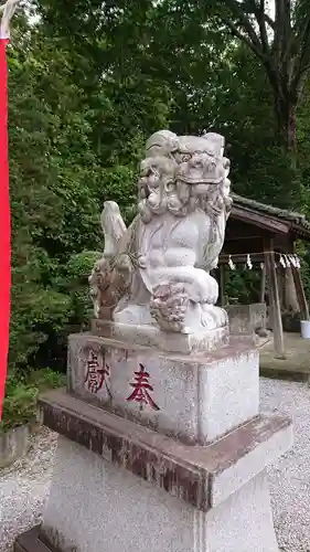 北向神社の狛犬