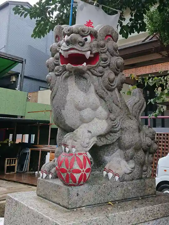 菊名神社の狛犬