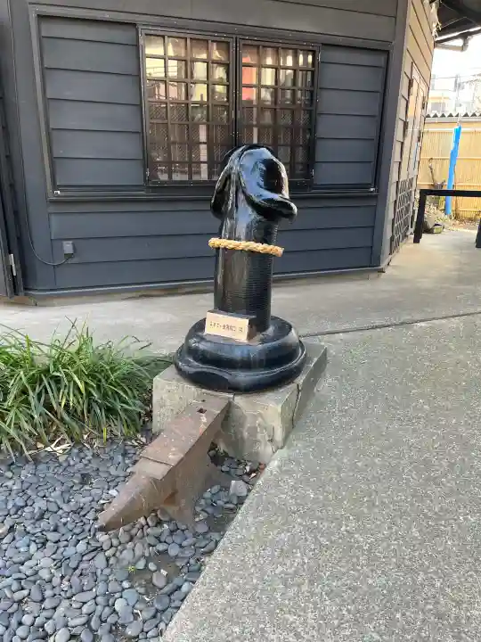 若宮八幡宮 の{uncategorized: "未分類", other: "その他", undefined: "問題あり", building: "その他建物", grave: "お墓", sacred_gate: "鳥居", guardian: "狛犬", statue: "像", buddha: "仏像", history: "歴史", nature: "自然", garden: "庭園", animal: "動物", pagoda: "塔", temizu: "手水舎", mountain_gate: "山門・神門", sanctuary: "本殿・本堂", subordinate: "末社・摂社", art: "芸術", scenery: "景色", jizo: "地蔵", ema: "絵馬", goshuin: "御朱印", omikuji: "おみくじ", items: "授与品その他", amulet: "お守り", goshuincho: "御朱印帳", eats: "食事", festival: "お祭り", votive_dance: "神楽", shichigosan: "七五三参", wedding: "結婚式", experience: "体験その他", initially: "初詣", around: "周辺", anti_infection: "感染症対策"}