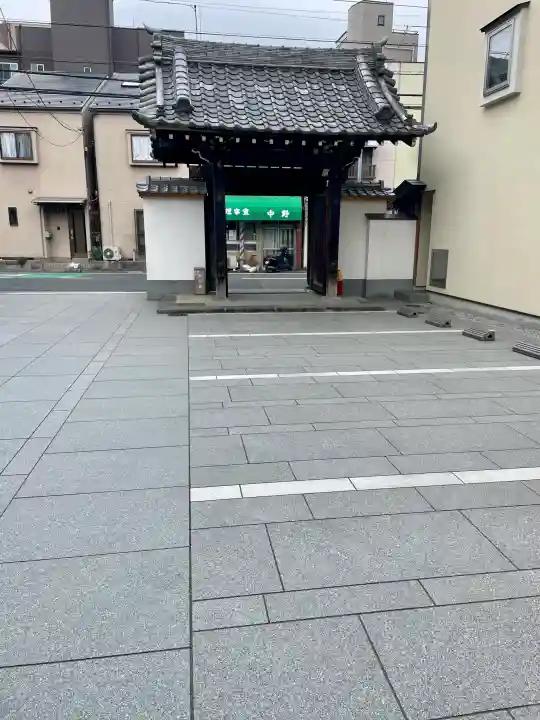 休昌院の{uncategorized: "未分類", other: "その他", undefined: "問題あり", building: "その他建物", grave: "お墓", sacred_gate: "鳥居", guardian: "狛犬", statue: "像", buddha: "仏像", history: "歴史", nature: "自然", garden: "庭園", animal: "動物", pagoda: "塔", temizu: "手水舎", mountain_gate: "山門・神門", sanctuary: "本殿・本堂", subordinate: "末社・摂社", art: "芸術", scenery: "景色", jizo: "地蔵", ema: "絵馬", goshuin: "御朱印", omikuji: "おみくじ", items: "授与品その他", amulet: "お守り", goshuincho: "御朱印帳", eats: "食事", festival: "お祭り", votive_dance: "神楽", shichigosan: "七五三参", wedding: "結婚式", experience: "体験その他", initially: "初詣", around: "周辺", anti_infection: "感染症対策"}