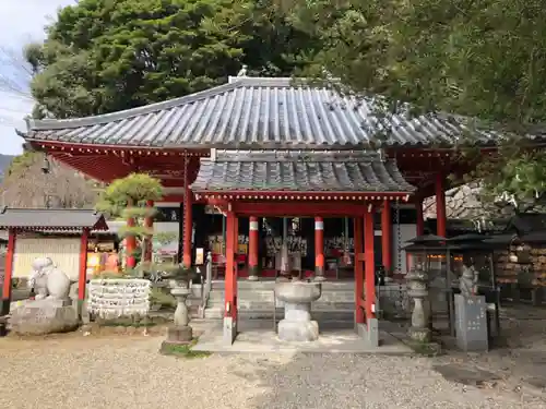 お松大権現の本殿・本堂