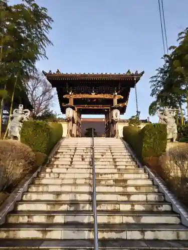 日輪寺の山門