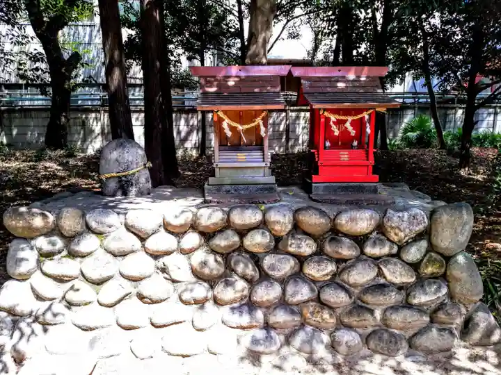 諏訪神社の末社・摂社