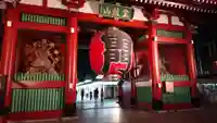 浅草寺の山門・神門