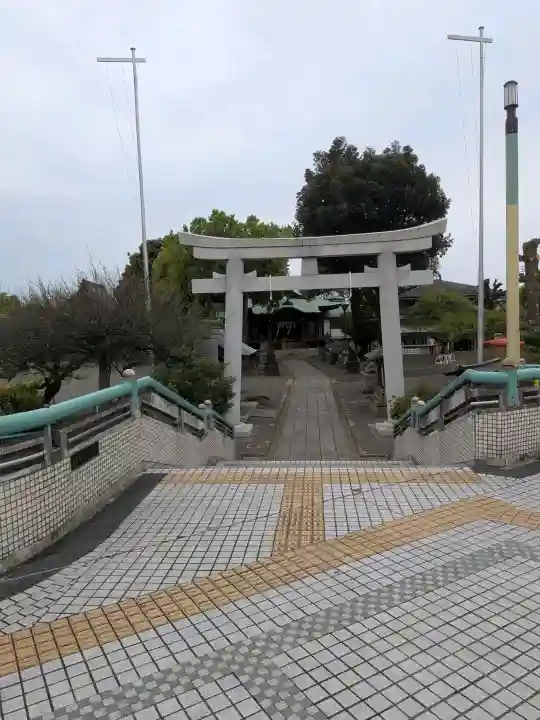 町田天満宮の{uncategorized: "未分類", other: "その他", undefined: "問題あり", building: "その他建物", grave: "お墓", sacred_gate: "鳥居", guardian: "狛犬", statue: "像", buddha: "仏像", history: "歴史", nature: "自然", garden: "庭園", animal: "動物", pagoda: "塔", temizu: "手水舎", mountain_gate: "山門・神門", sanctuary: "本殿・本堂", subordinate: "末社・摂社", art: "芸術", scenery: "景色", jizo: "地蔵", ema: "絵馬", goshuin: "御朱印", omikuji: "おみくじ", items: "授与品その他", amulet: "お守り", goshuincho: "御朱印帳", eats: "食事", festival: "お祭り", votive_dance: "神楽", shichigosan: "七五三参", wedding: "結婚式", experience: "体験その他", initially: "初詣", around: "周辺", anti_infection: "感染症対策"}