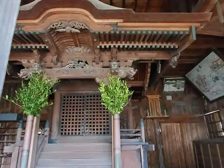 熊野神社の本殿・本堂