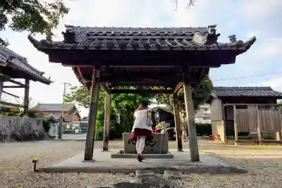 安正寺の手水舎