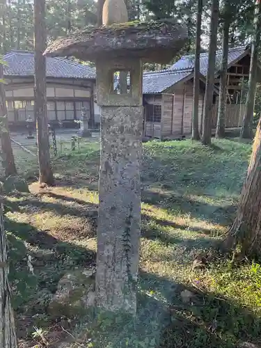 八幡神社の建物その他