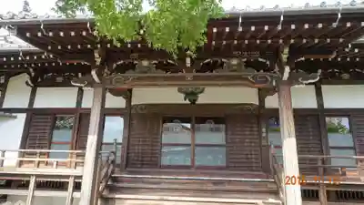 長命寺の本殿・本堂