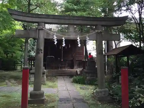 赤坂氷川神社の鳥居