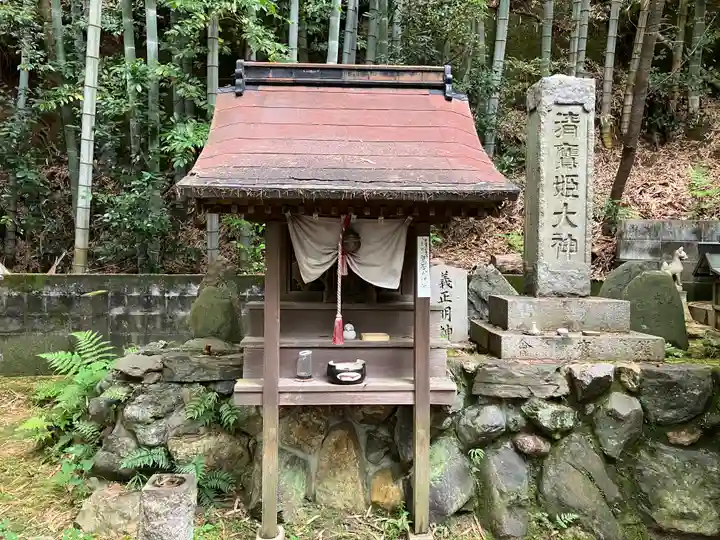 寳塔寺(宝塔寺)の末社・摂社