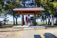 八幡社(熱池八幡社)の{uncategorized: "未分類", other: "その他", undefined: "問題あり", building: "その他建物", grave: "お墓", sacred_gate: "鳥居", guardian: "狛犬", statue: "像", buddha: "仏像", history: "歴史", nature: "自然", garden: "庭園", animal: "動物", pagoda: "塔", temizu: "手水舎", mountain_gate: "山門・神門", sanctuary: "本殿・本堂", subordinate: "末社・摂社", art: "芸術", scenery: "景色", jizo: "地蔵", ema: "絵馬", goshuin: "御朱印", omikuji: "おみくじ", items: "授与品その他", amulet: "お守り", goshuincho: "御朱印帳", eats: "食事", festival: "お祭り", votive_dance: "神楽", shichigosan: "七五三参", wedding: "結婚式", experience: "体験その他", initially: "初詣", around: "周辺", anti_infection: "感染症対策"}