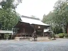 服織神社の本殿