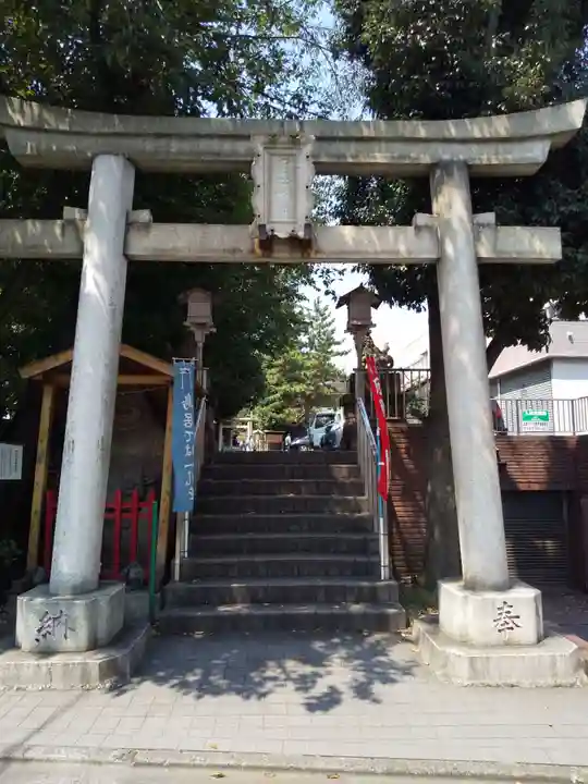 品川貴船神社の鳥居