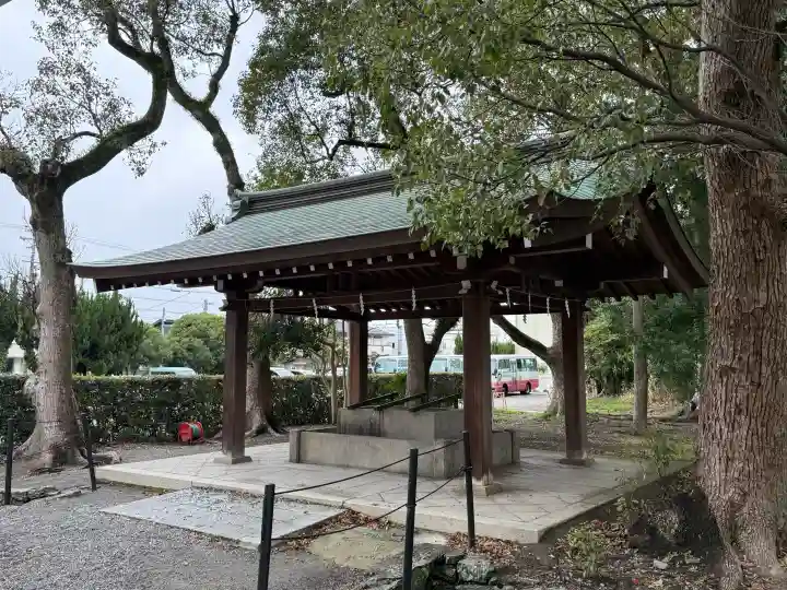 日前神宮・國懸神宮の{uncategorized: "未分類", other: "その他", undefined: "問題あり", building: "その他建物", grave: "お墓", sacred_gate: "鳥居", guardian: "狛犬", statue: "像", buddha: "仏像", history: "歴史", nature: "自然", garden: "庭園", animal: "動物", pagoda: "塔", temizu: "手水舎", mountain_gate: "山門・神門", sanctuary: "本殿・本堂", subordinate: "末社・摂社", art: "芸術", scenery: "景色", jizo: "地蔵", ema: "絵馬", goshuin: "御朱印", omikuji: "おみくじ", items: "授与品その他", amulet: "お守り", goshuincho: "御朱印帳", eats: "食事", festival: "お祭り", votive_dance: "神楽", shichigosan: "七五三参", wedding: "結婚式", experience: "体験その他", initially: "初詣", around: "周辺", anti_infection: "感染症対策"}