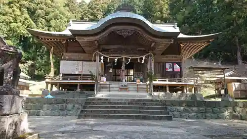 賀茂神社の本殿