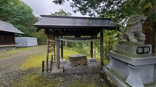 夕張神社の手水舎