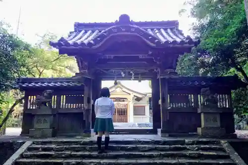 日長神社の山門・神門