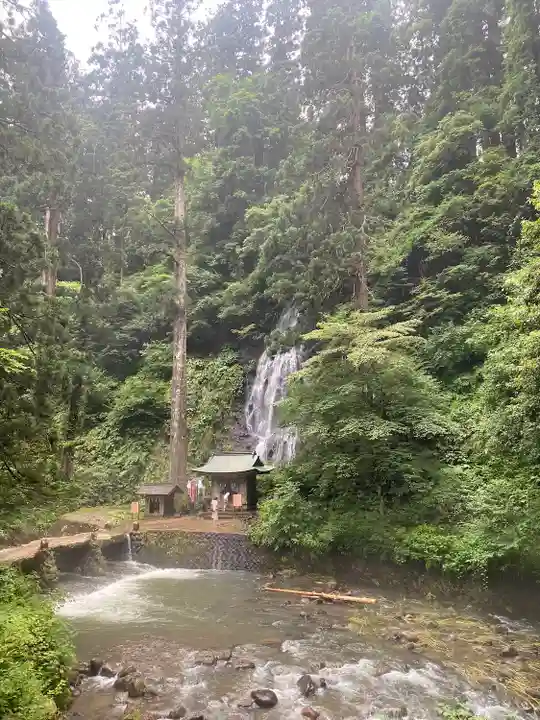 出羽神社(出羽三山神社)~三神合祭殿~(山形県)