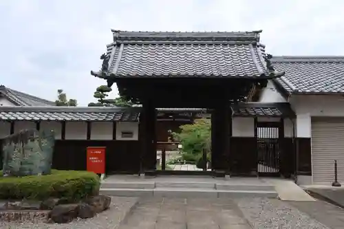 曼陀羅寺の山門・神門