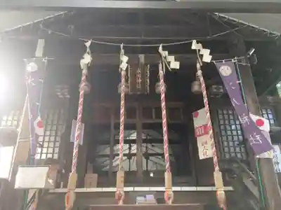 幡ケ谷氷川神社の本殿・本堂